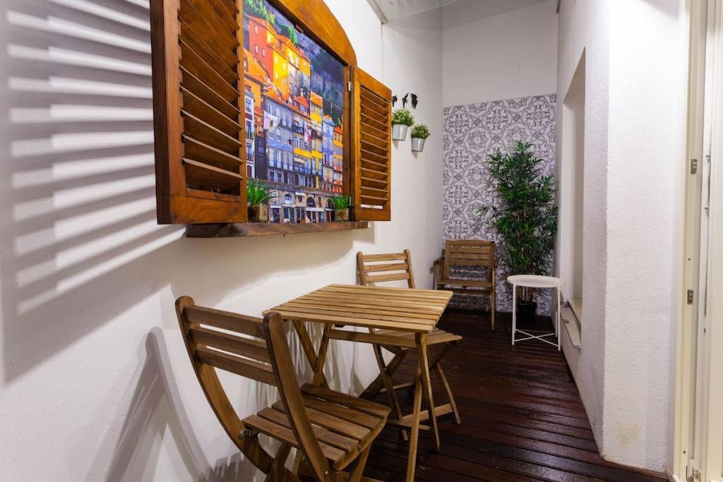 Cozy Apartment In The Center Of Porto Exterior photo